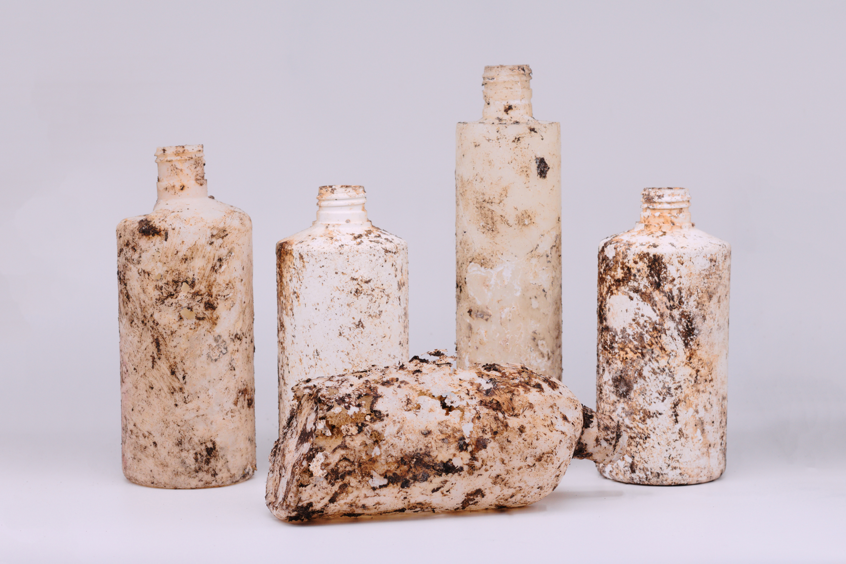 Mini-Bottles Kinda Suck: Our 2024 Plastic-Free Innovation of the Year From Shellworks Gets It